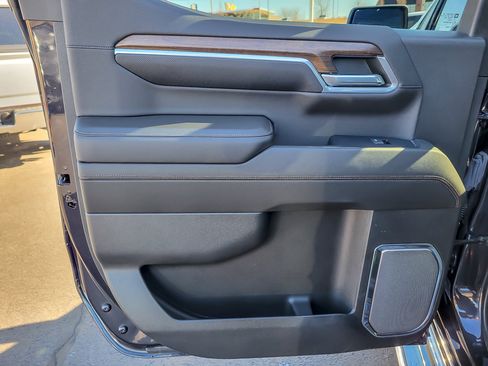 Certified 2022 Chevrolet Silverado 1500 High Country image 19