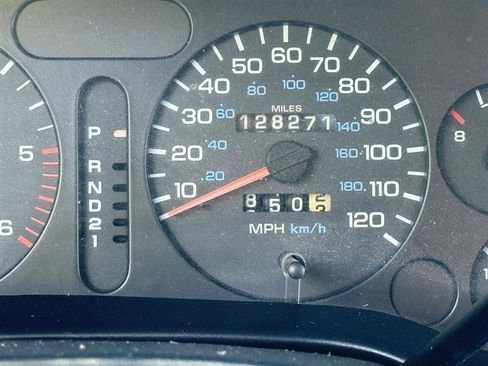 Used 1997 Dodge Ram 1500 Truck 4x4 Club Cab image 16