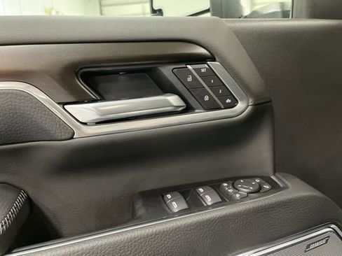 New 2026 GMC Sierra 2500 Denali w/ Denali Reserve Package image 23