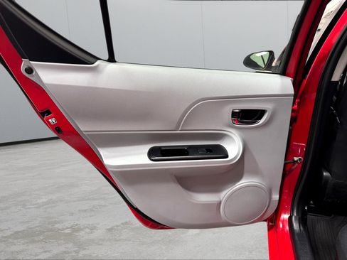 Used 2014 Toyota Prius C Four image 18