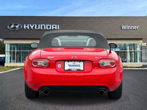 Used 2009 MAZDA MX-5 Miata Sport w/ Convenience Pkg RWD image 3