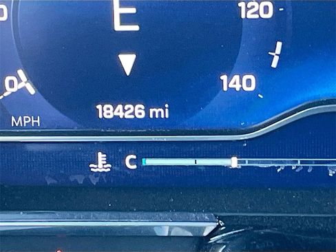 Used 2024 Chevrolet Silverado 1500 High Country image 12