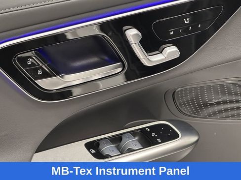 Certified 2025 Mercedes-Benz GLC 300 4MATIC image 11