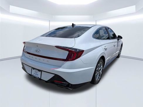 Used 2021 Hyundai Sonata SEL FWD image 4