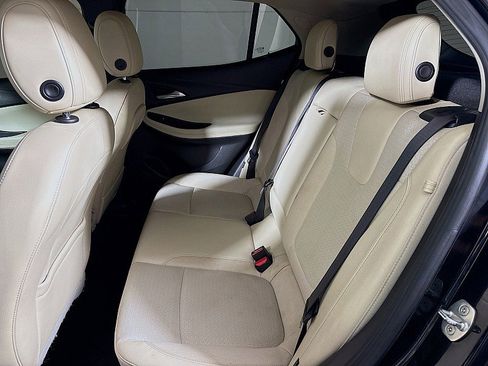 Used 2021 Buick Encore GX Select image 21