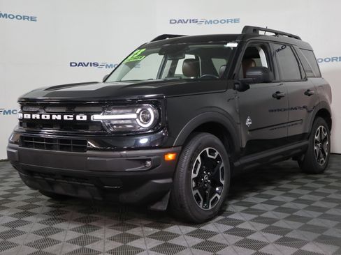 Used 2023 Ford Bronco Sport Outer Banks image 12