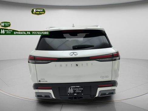 Used 2024 INFINITI QX60 Sensory AWD/4WD image 7