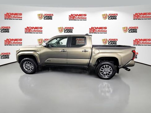 Used 2024 Toyota Tacoma Limited image 16