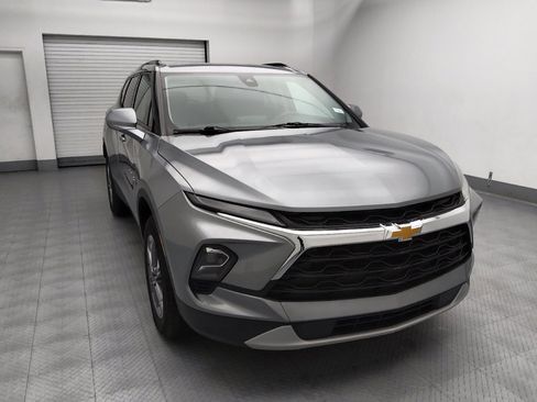 Used 2024 Chevrolet Blazer LT w/ Convenience Package FWD image 14