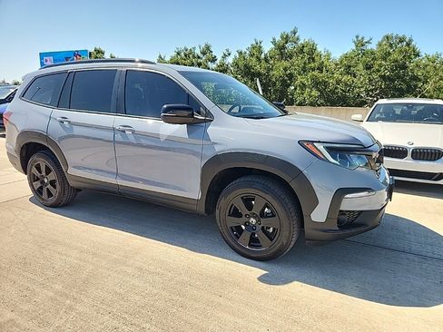 Used 2022 Honda Pilot TrailSport image 1
