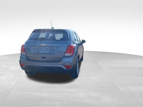 Used 2020 Chevrolet Trax LS image 8