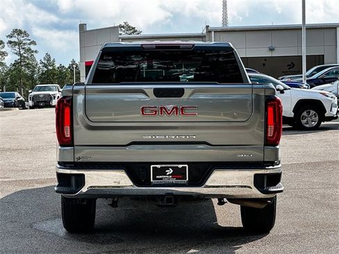 Used 2025 GMC Sierra 1500 SLT image 7