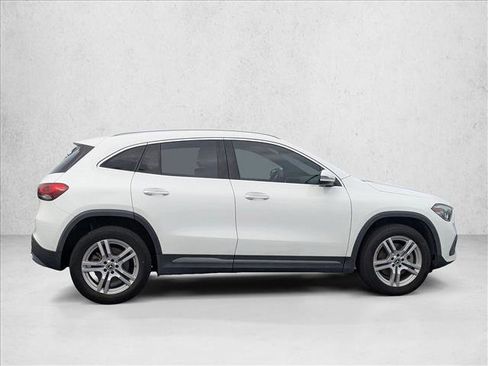 Certified 2021 Mercedes-Benz GLA 250 image 4