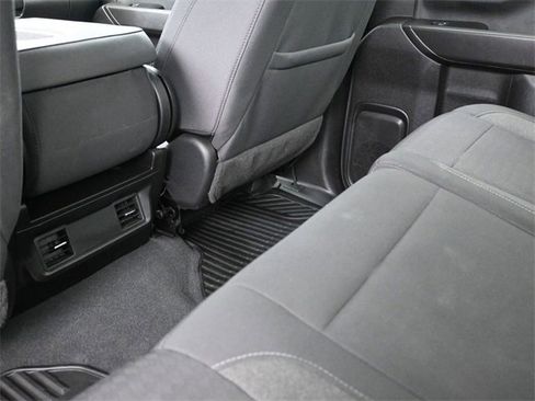 Used 2024 Chevrolet Silverado 2500 Custom w/ Custom Value Package image 31