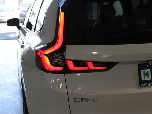Used 2025 Honda CR-V EX-L image 44