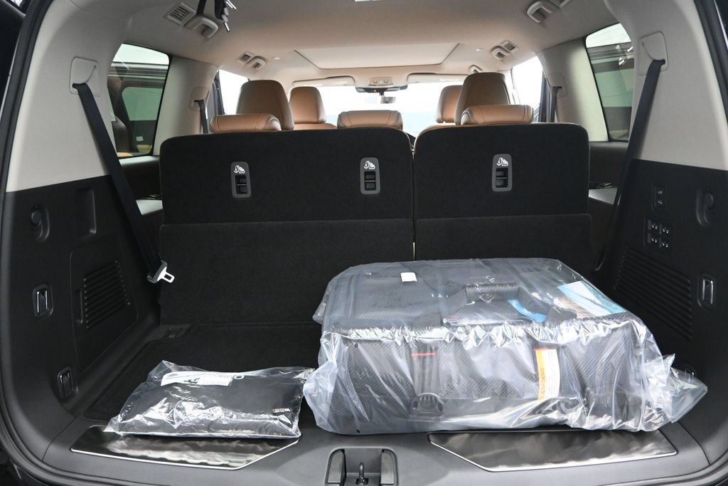 New 2027 INFINITI QX80 Luxe w/ Cargo Package RWD image 20