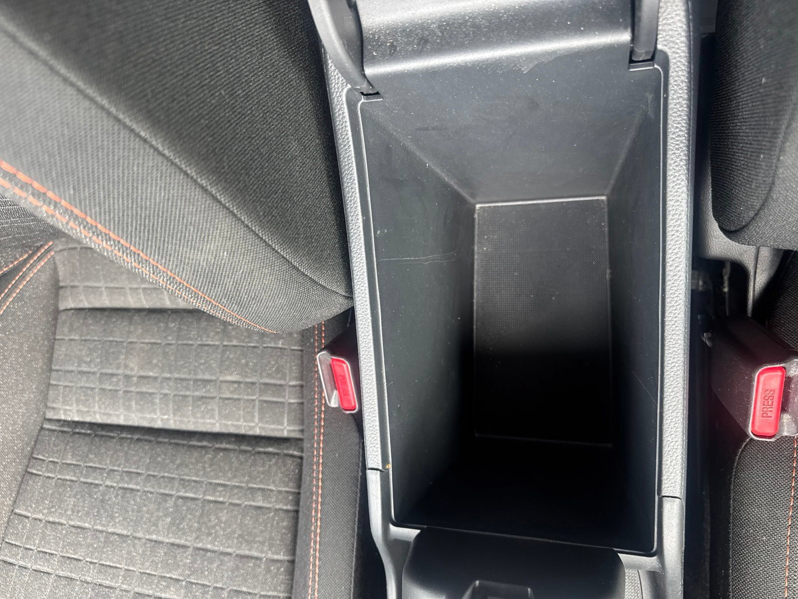 Used 2025 Honda HR-V Sport image 31