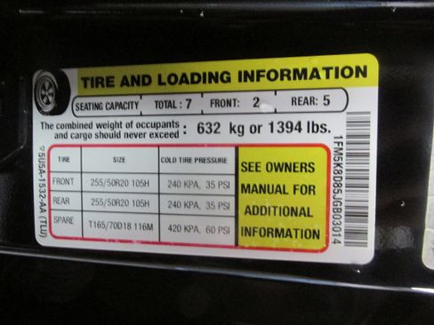 Used 2018 Ford Explorer XLT w/ Equipment Group 202A AWD/4WD image 44
