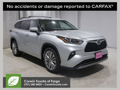 Used 2022 Toyota Highlander Platinum