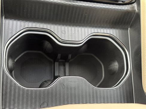 New 2025 Jeep Grand Cherokee Limited w/ Trailer Tow Package image 37