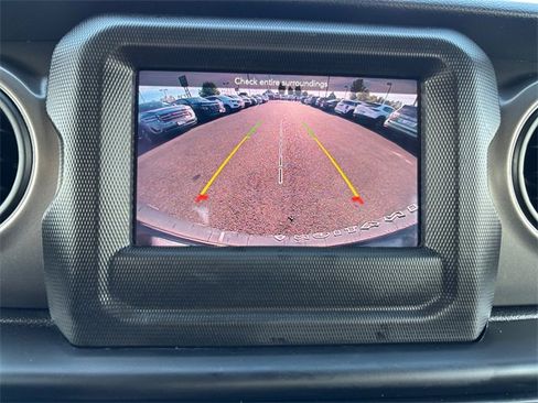 Used 2021 Jeep Wrangler Sport w/ LED Headlamp & Fog Lamp Group image 19