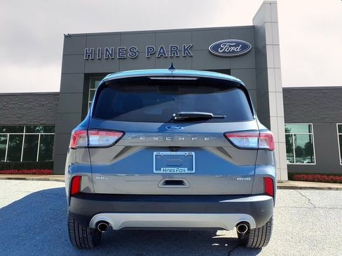 Used 2022 Ford Escape SEL w/ Technology Package image 6