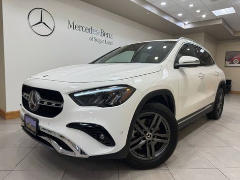 Certified 2025 Mercedes-Benz GLA 250 250 image 1