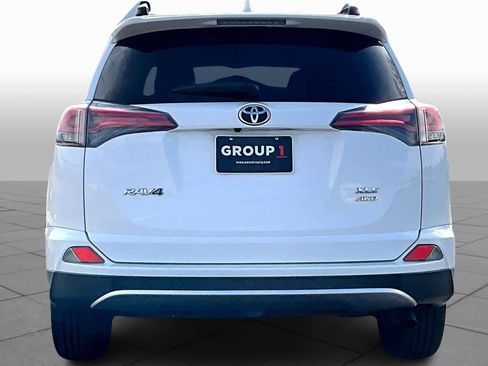 Used 2016 Toyota RAV4 XLE image 4