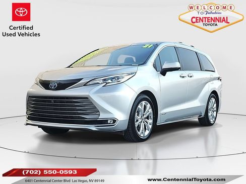 Certified 2021 Toyota Sienna Platinum image 1