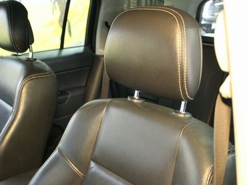 Used 2016 Jeep Patriot High Altitude image 16