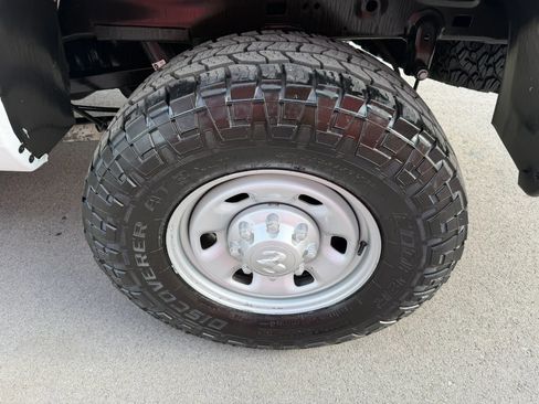 Used 2017 RAM 2500 Tradesman w/ Protection Group AWD/4WD image 17