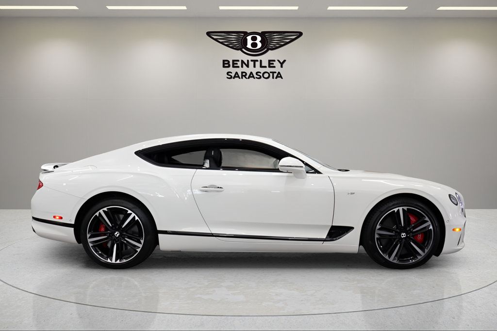 Used 2022 Bentley Continental GT AWD/4WD image 9