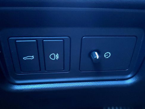 Used 2016 Jaguar F-TYPE R image 92