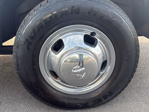 Used 2017 RAM 3500 Tradesman w/ Power & Remote Entry Group image 11