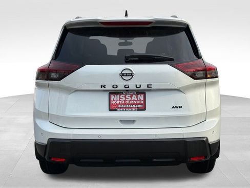 New 2026 Nissan Rogue SV image 10