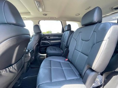 New 2025 Kia Telluride EX w/ EX Captain's Chair Package image 28