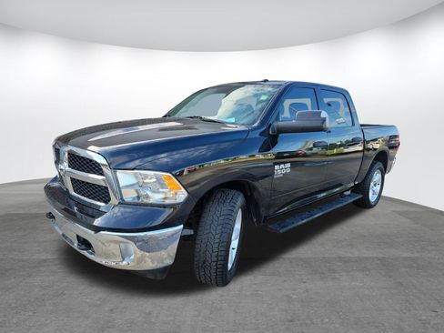 Used 2022 RAM 1500 Tradesman w/ Tradesman SXT Package AWD/4WD image 3