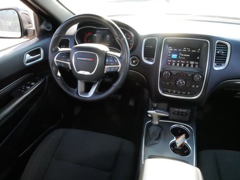 Used 2019 Dodge Durango SXT image 7