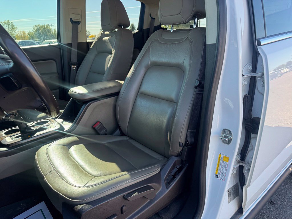 Used 2019 GMC Canyon SLT w/ Driver Alert Package AWD/4WD image 14