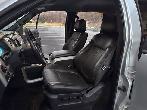 Used 2013 Ford F150 Lariat w/ Lariat Chrome Pkg image 16