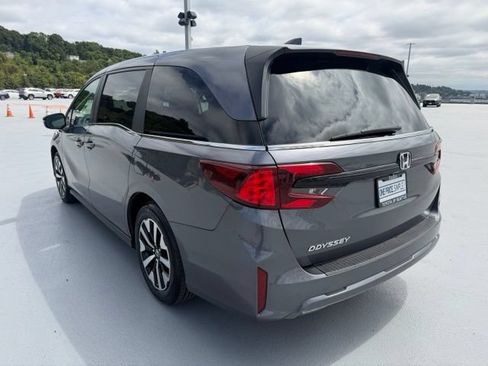 Used 2025 Honda Odyssey EX-L image 5