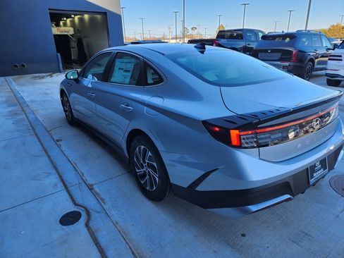 New 2026 Hyundai Sonata Blue image 4