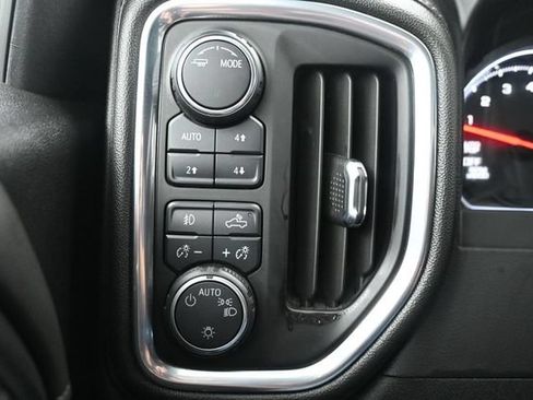 Used 2020 Chevrolet Silverado 1500 LT Trail Boss AWD/4WD image 25
