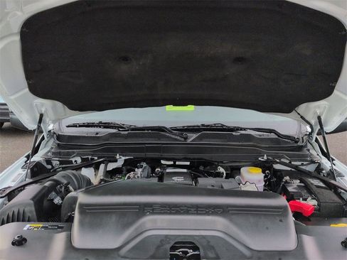 Used 2024 RAM 2500 Laramie image 31