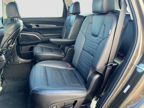 Used 2023 Kia Telluride SX Prestige image 25