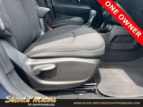 Used 2020 Jeep Renegade Altitude image 40