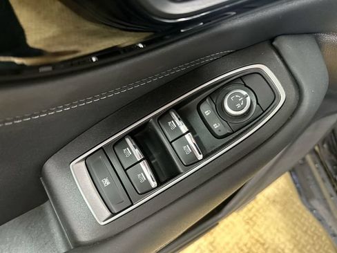 Used 2023 Subaru Outback Limited XT AWD/4WD image 16