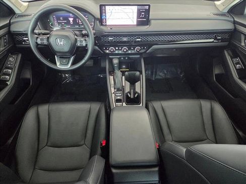 Used 2025 Honda Accord Touring image 19