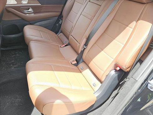 New 2026 Mercedes-Benz GLS 450 4MATIC image 16