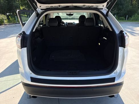 Used 2015 Ford Edge Titanium w/ Equipment Group 301A AWD/4WD image 32